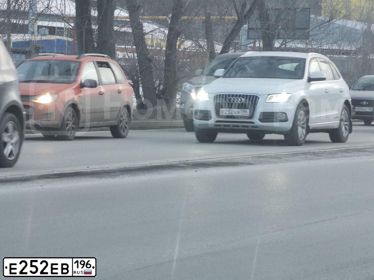 Фото автомобиля FORD FOCUS, 2008 — госномер Е734НВ702. Цвет: ЧЕРНЫЙ