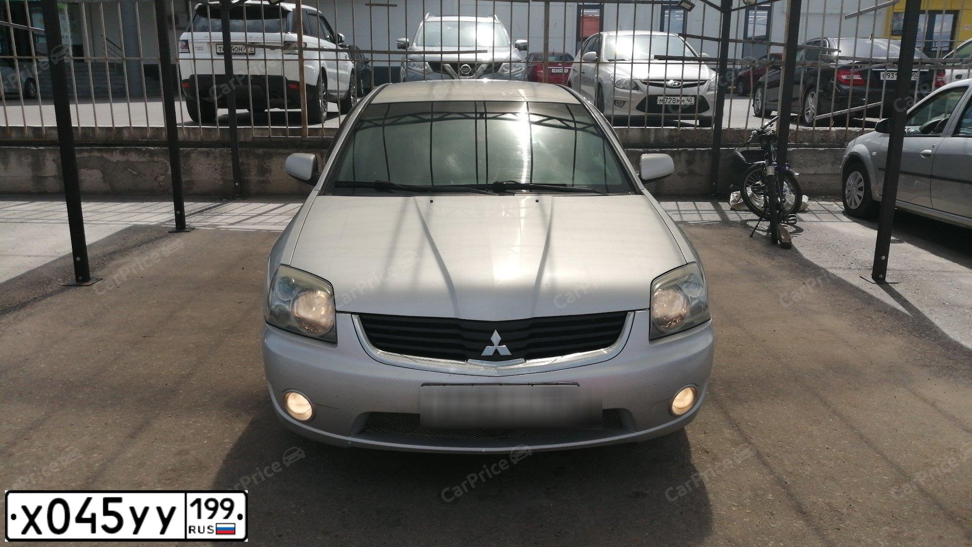 Фото автомобиля MITSUBISHI GALANT, 2006 — госномер С815ВК40. Цвет: Серебристый