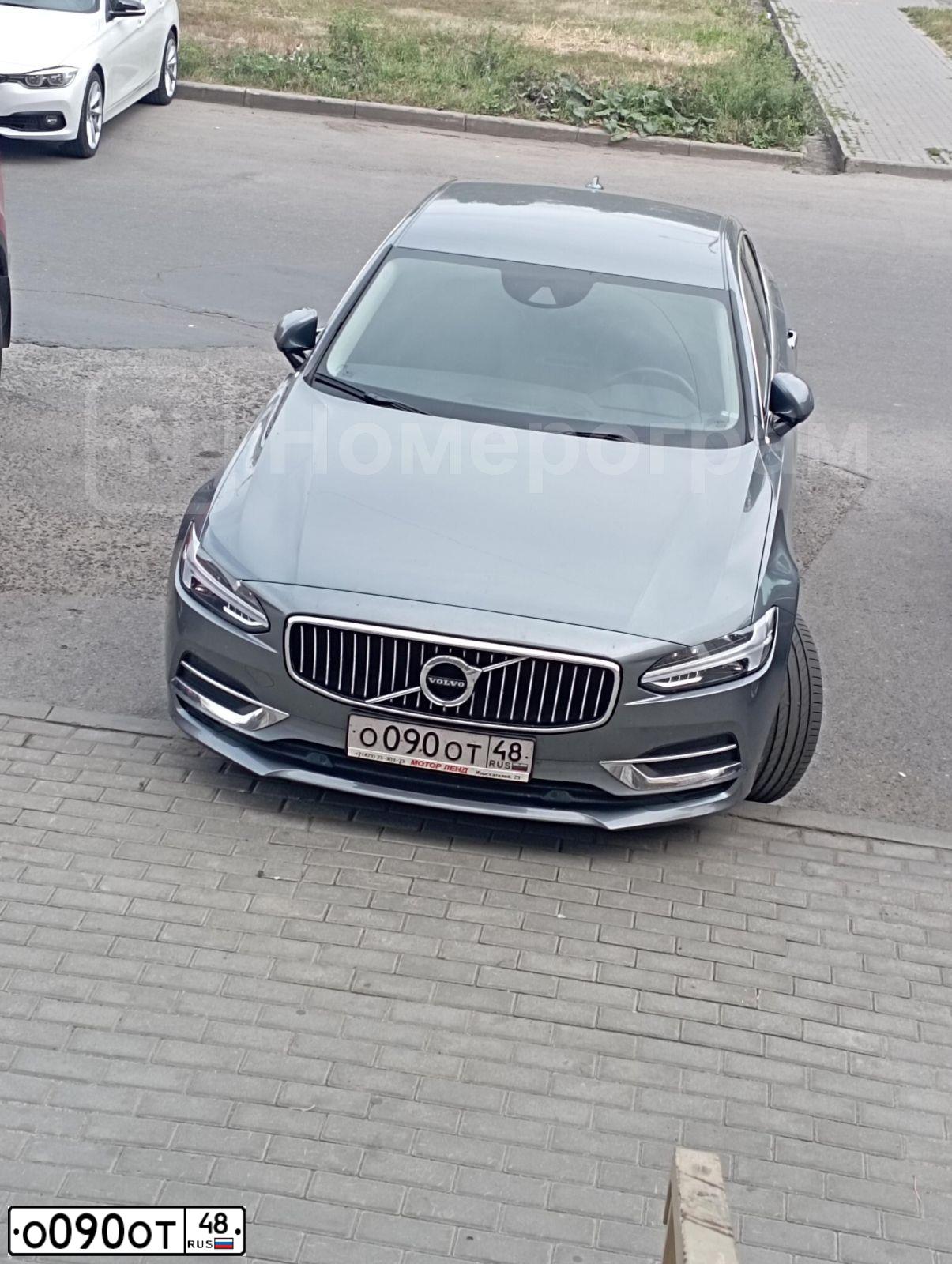 Фото автомобиля VOLVO S90, 2020 — госномер О090ОТ48. Цвет: СТАЛЬНОЙ