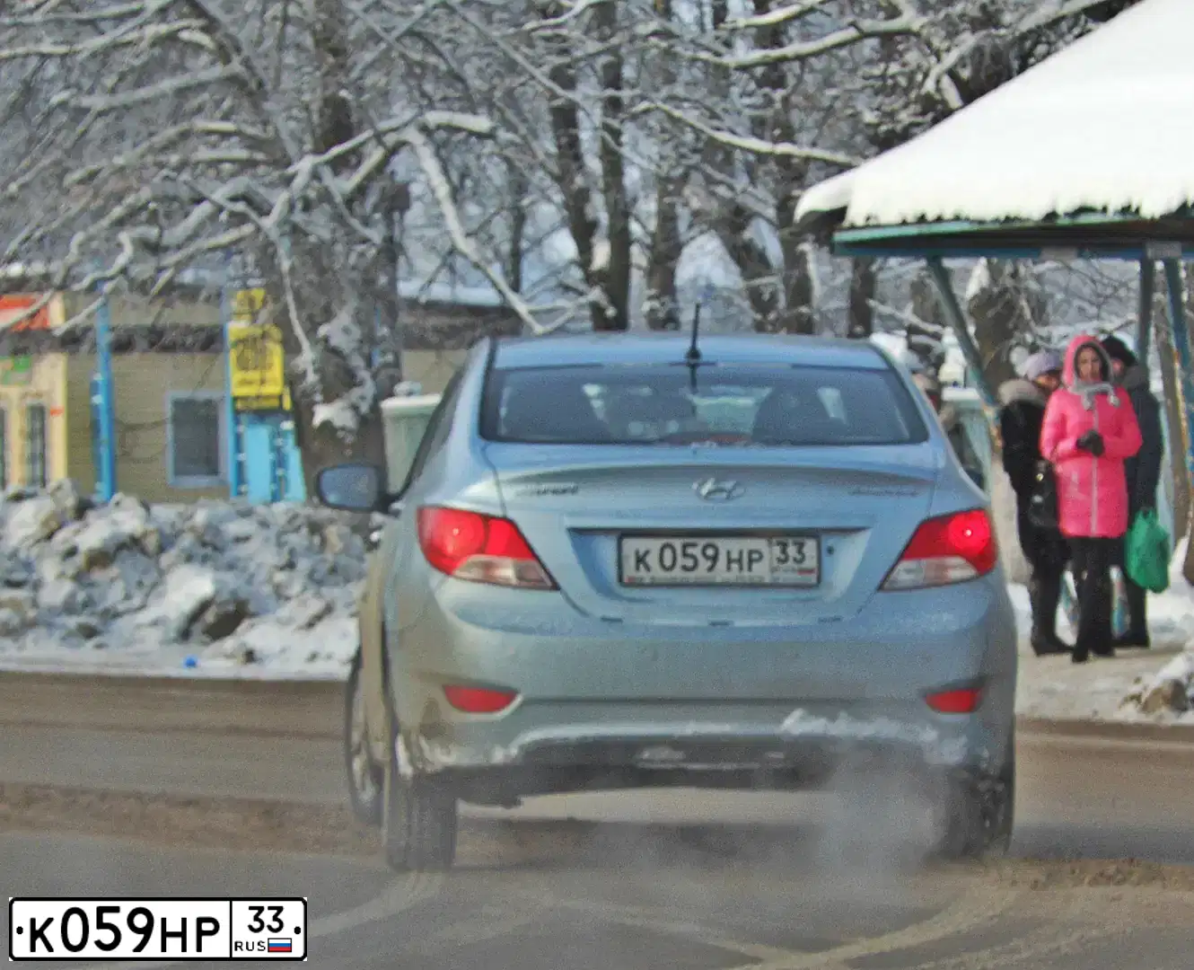 Фото автомобиля HYUNDAI SOLARIS, 2012 — госномер К059НР33. Цвет: СЕРО-ГОЛУБОЙ
