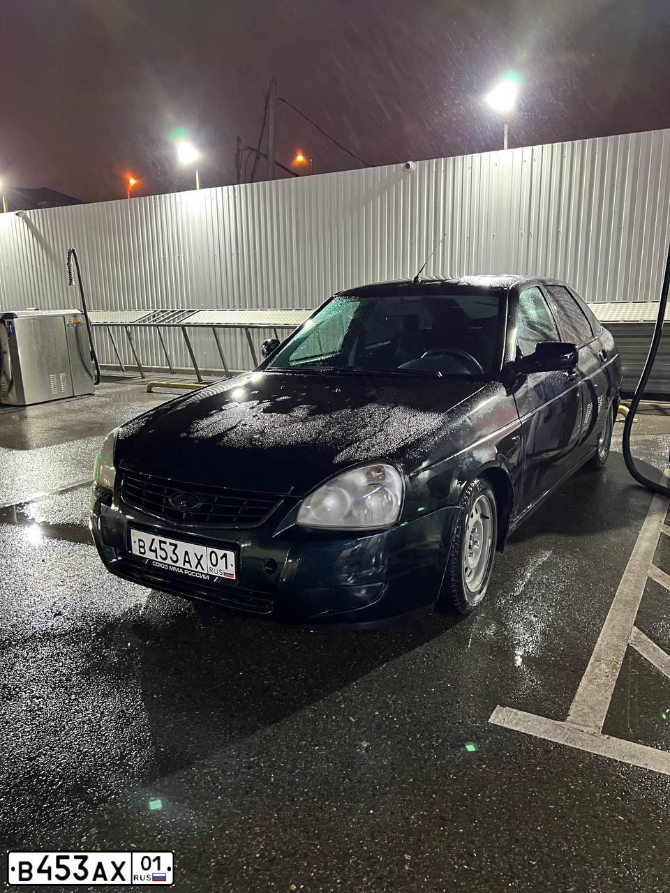 Фото автомобиля LADA 2172 PRIORA, 2008 — госномер В453АХ01