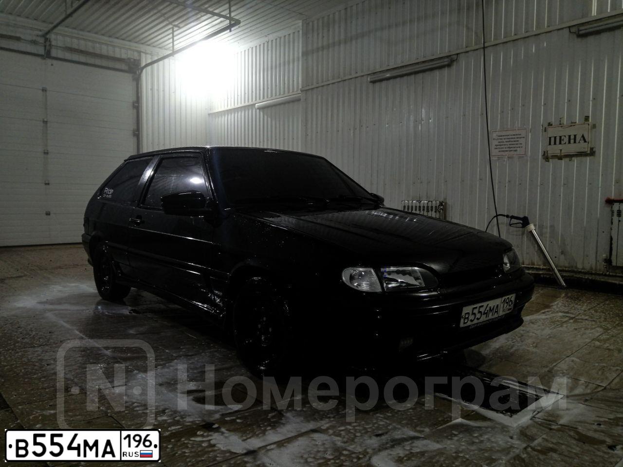 Фото автомобиля LADA 2113 SAMARA, 2012 — госномер В554МА196. Цвет: ЧЕРНЫЙ