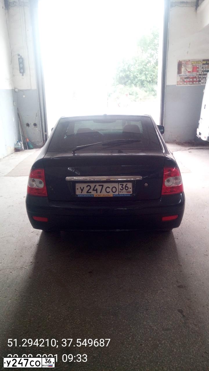 Фото автомобиля LADA 2172 PRIORA, 2012 — госномер А138СС131. Цвет: Сине-Черный