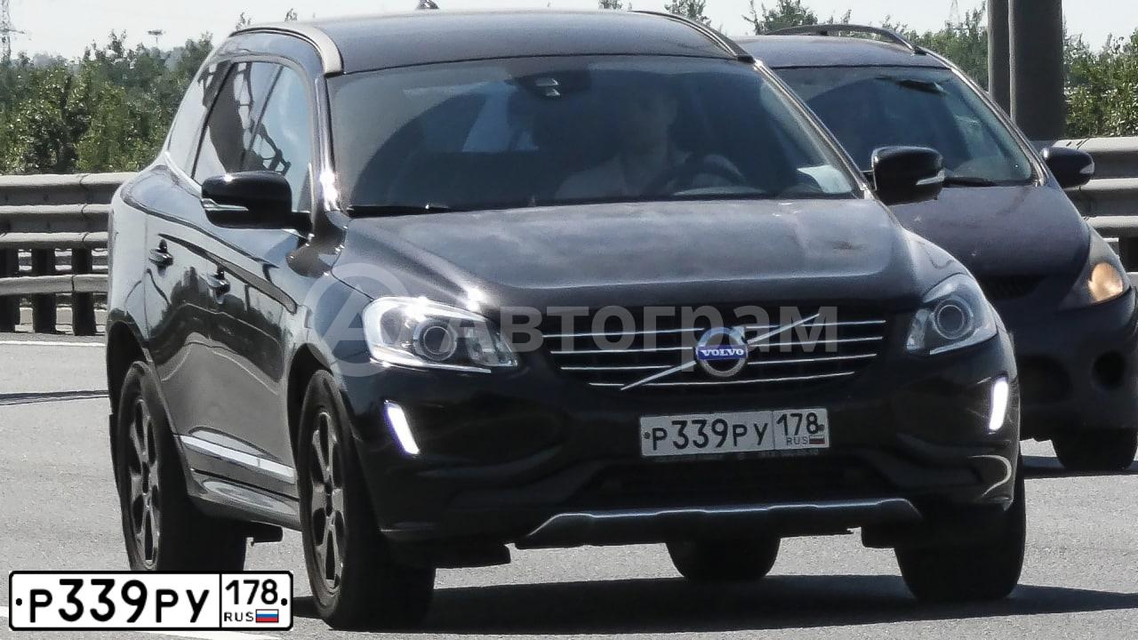 Фото автомобиля VOLVO XC60, 2014 — госномер Р339РУ178. Цвет: ЧЕРНЫЙ