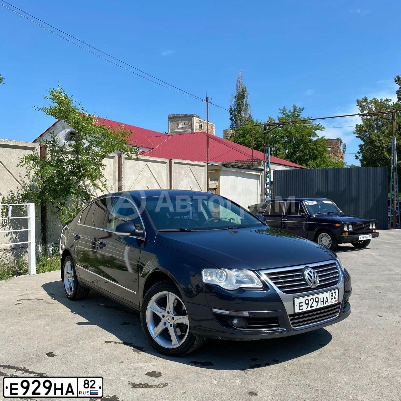 Фото автомобиля VOLKSWAGEN PASSAT, 2007 — госномер Е929НА82. Цвет: Серо-Синий