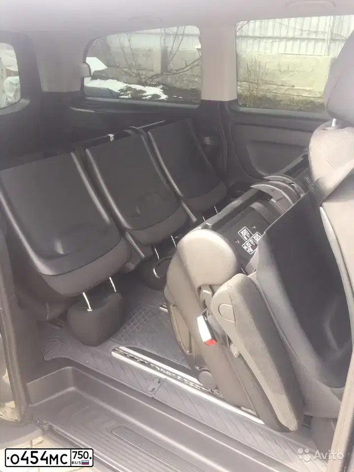 Фото автомобиля MERCEDES-BENZ VITO, 2014 — госномер А608КЕ181. Цвет: ТЕМНО-СЕРЫЙ
