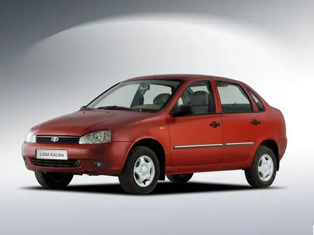 Фото автомобиля LADA 1118 KALINA, 2005 — госномер Х414АА64. Цвет: БЕЖЕВО-СЕРЫЙ