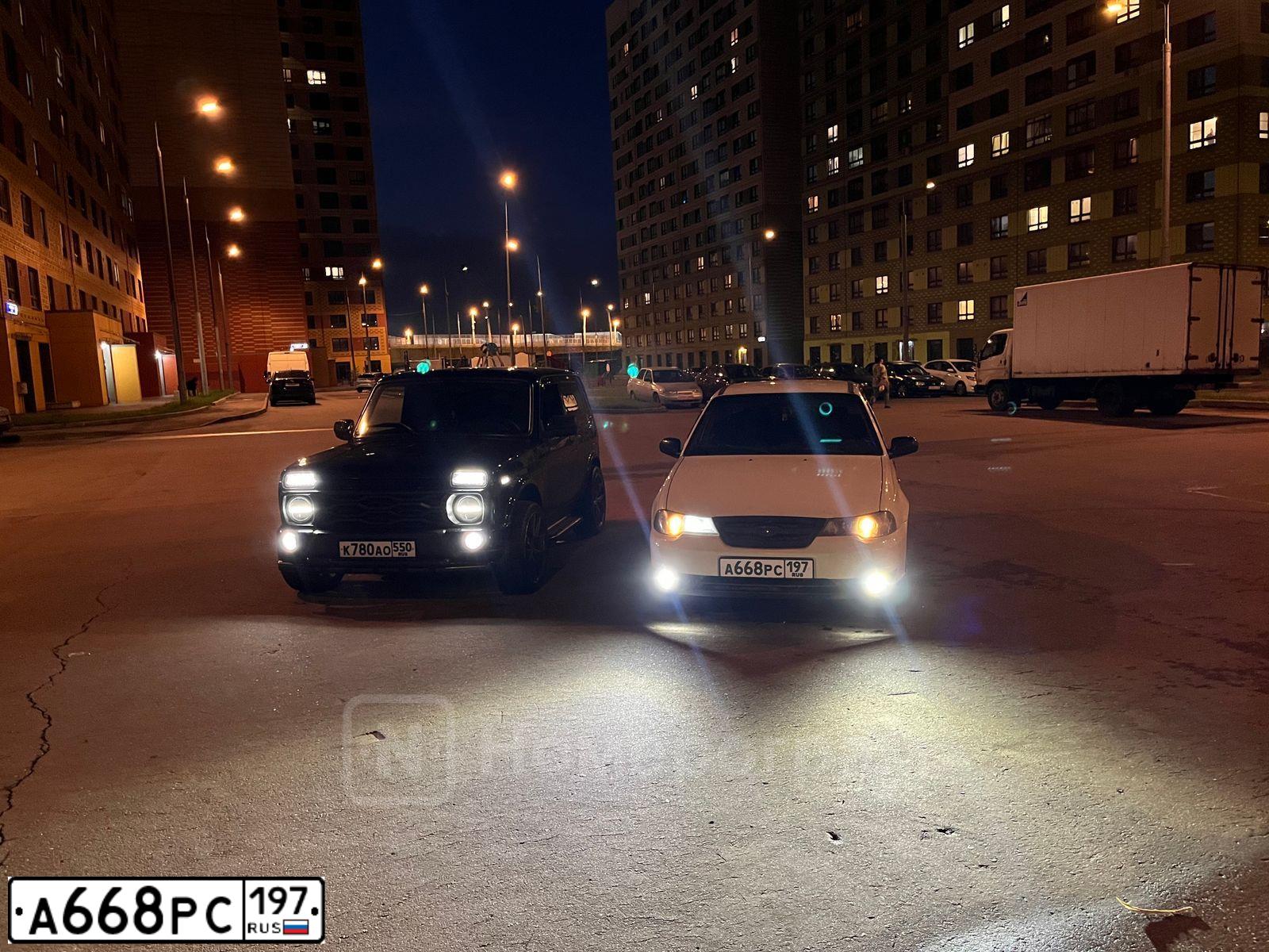 Фото автомобиля DAEWOO NEXIA, 2011 — госномер А668РС197. Цвет: БЕЖЕВЫЙ