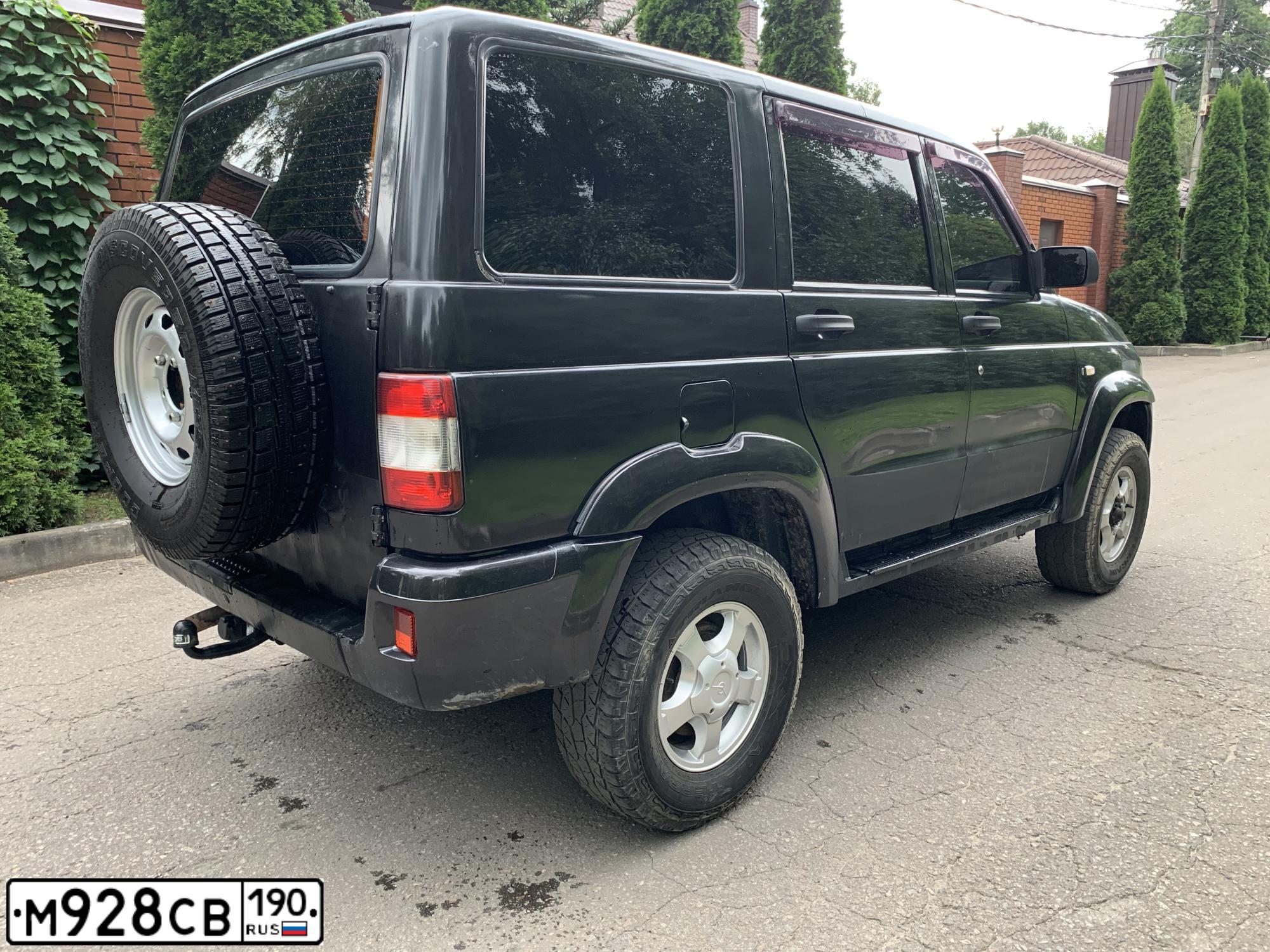 Фото автомобиля UAZ Z 3163 PATRIOT, 2006 — госномер М928СВ190. Цвет: АВАНТЮРИН МЕТАЛЛИК