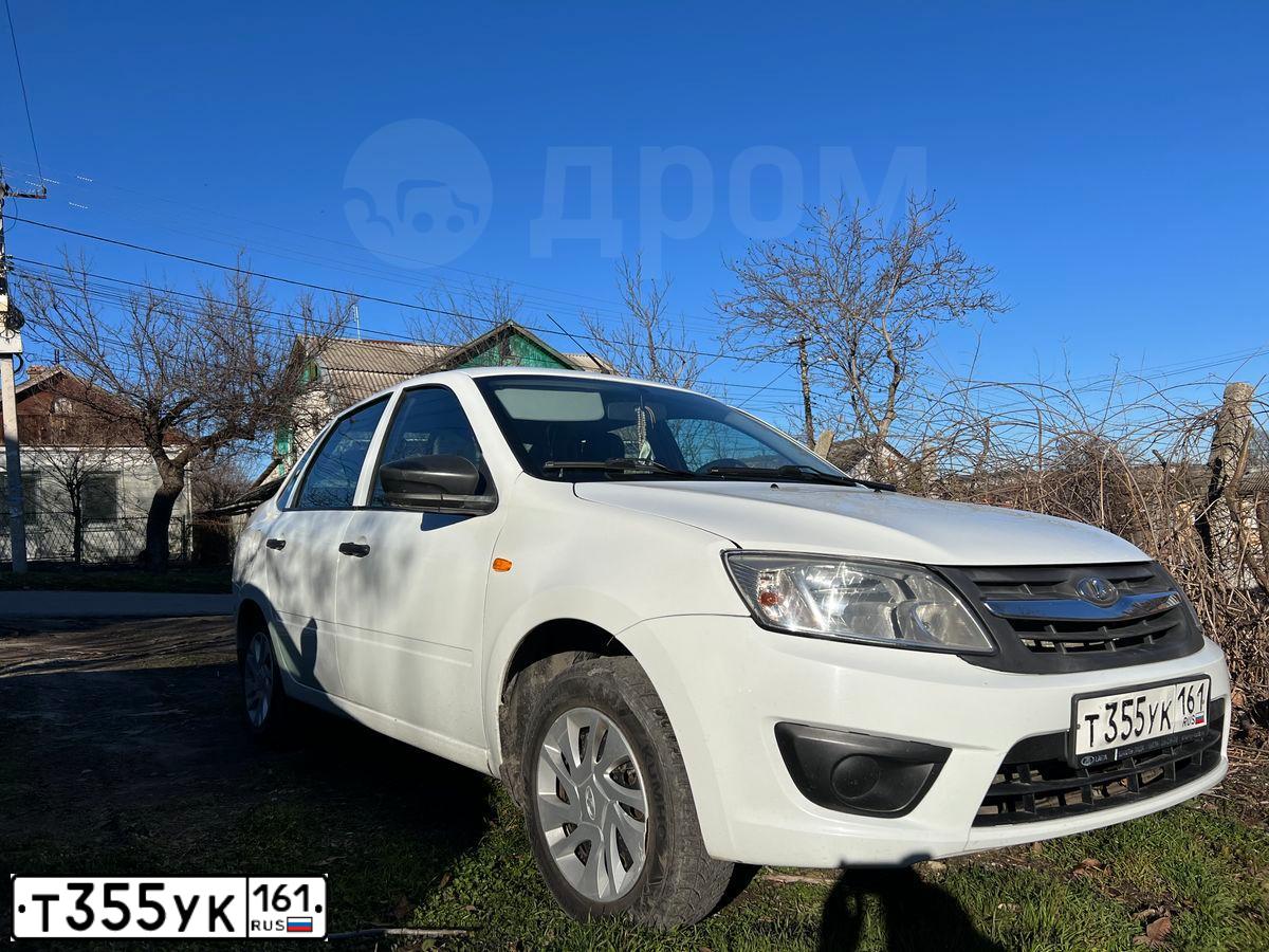Фото автомобиля LADA 2190 GRANTA, 2015 — госномер Х960АК184. Цвет: Белый