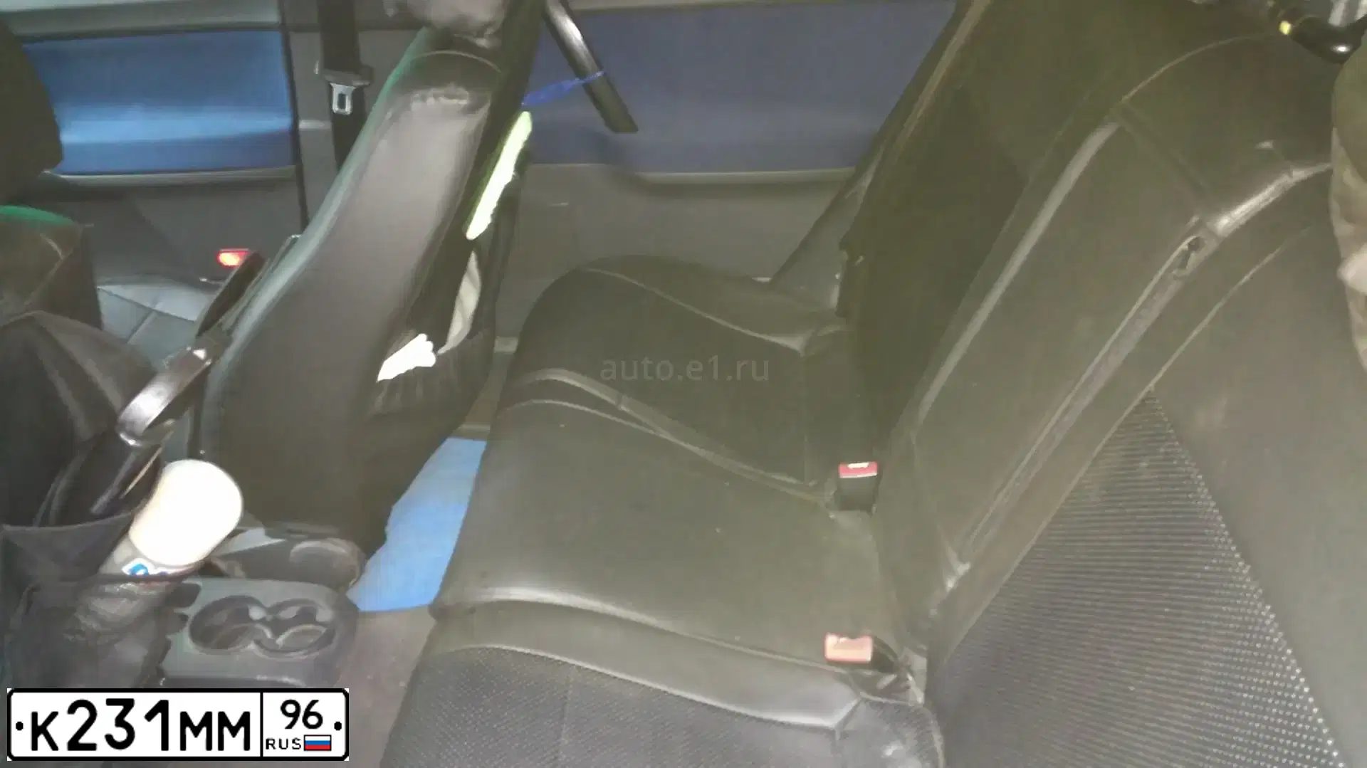 Фото автомобиля DODGE CALIBER, 2007 — госномер К441КЕ196. Цвет: ЧЕРНЫЙ