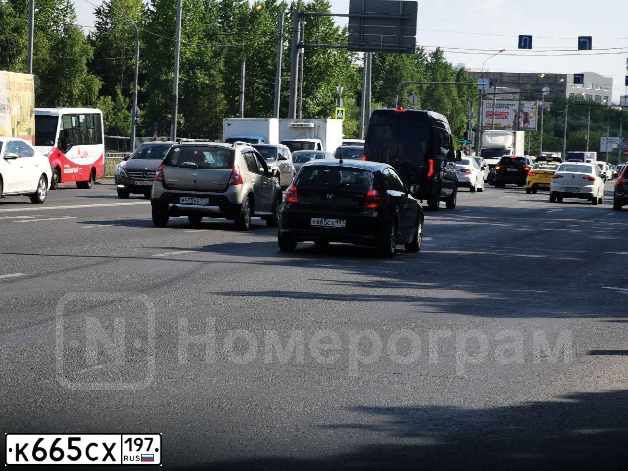 Фото автомобиля BMW 116I, 2011 — госномер Х455ОС761. Цвет: ЧЕРНЫЙ