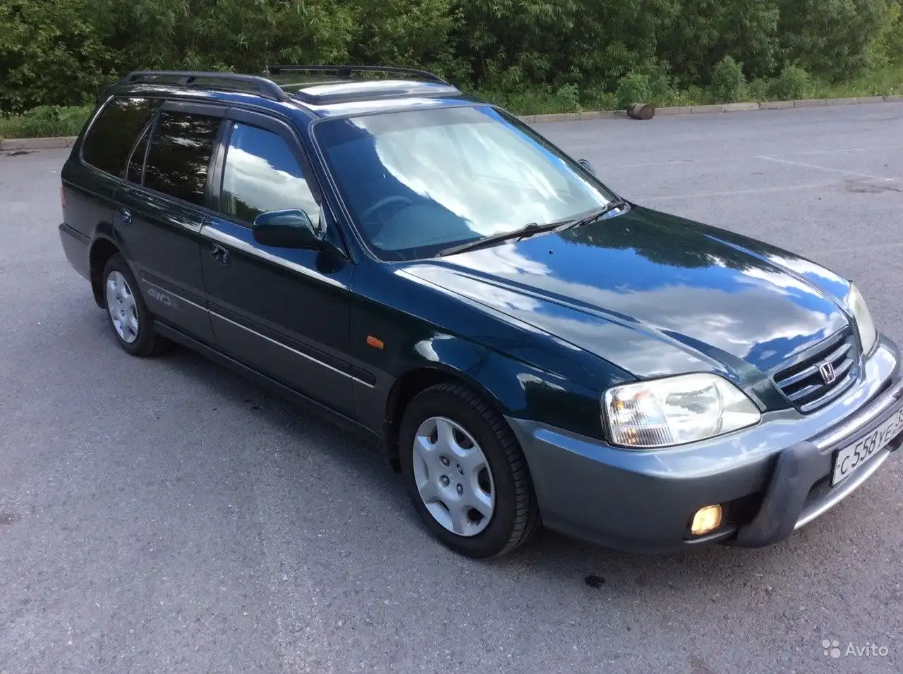 Фото автомобиля LADA 2191 GRANTA, 2019 — госномер С558УЕ33. Цвет: Золотисто-коричневый