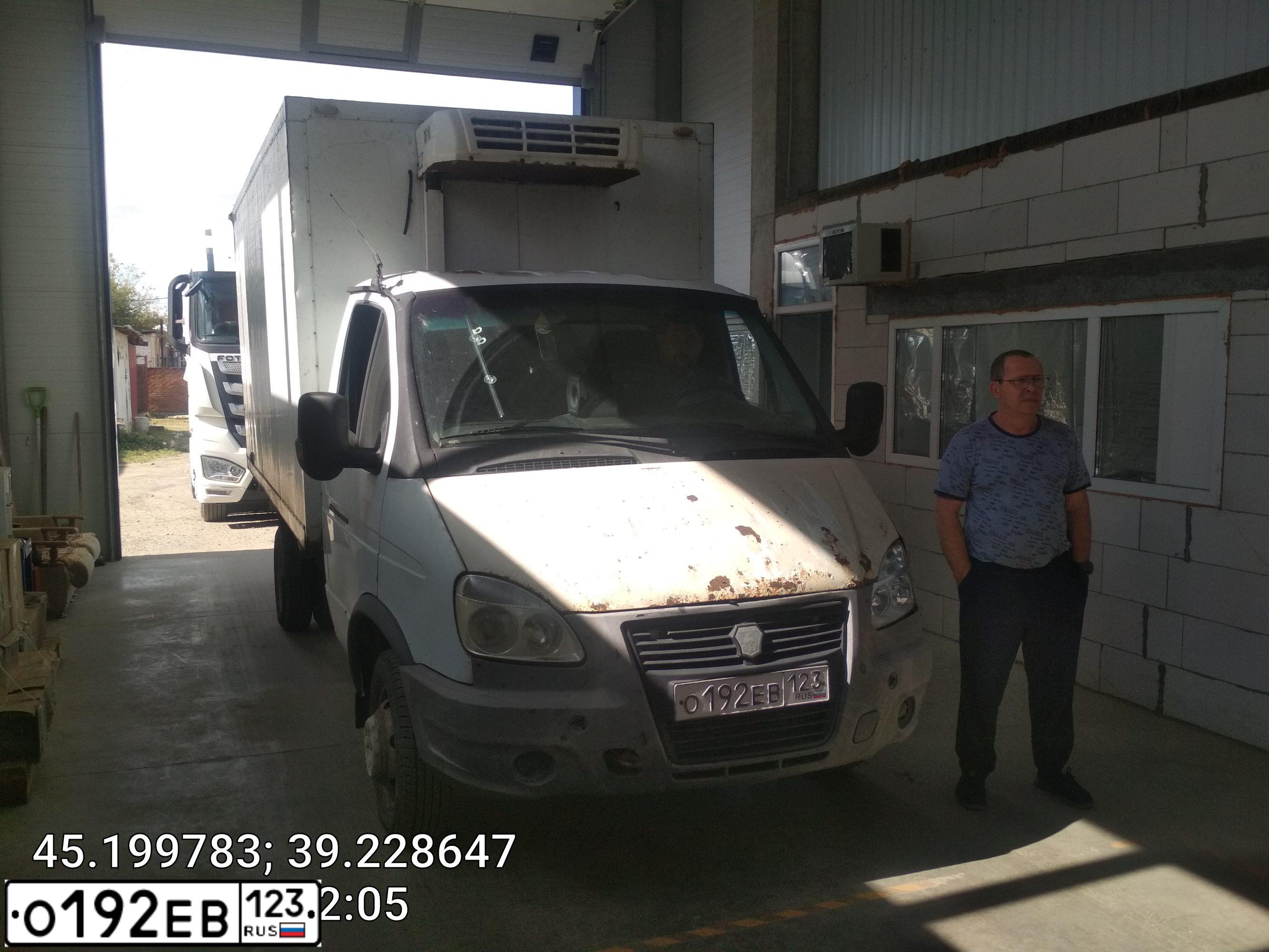 Фото автомобиля GAZ 3302 EL, 2012 — госномер О192ЕВ123. Цвет: БЕЛЫЙ