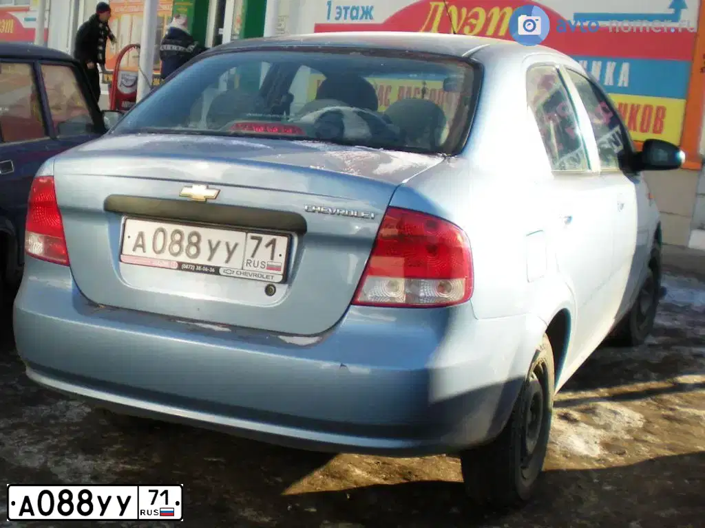 Фото автомобиля CHEVROLET AVEO, 2004 — госномер Х925ЕЕ71