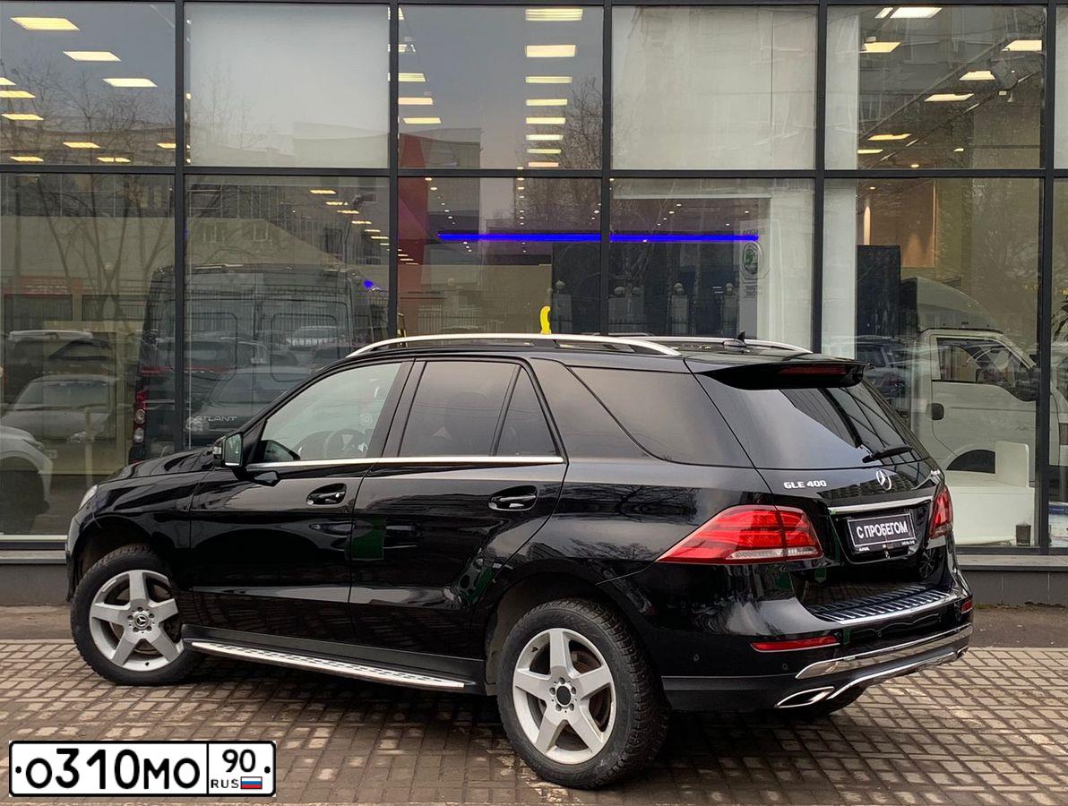 Фото автомобиля МЕРСЕДЕС-БЕНЦ ML350 4MATIC, 2013 — госномер Р763ВК750. Цвет: ЧЕРНЫЙ