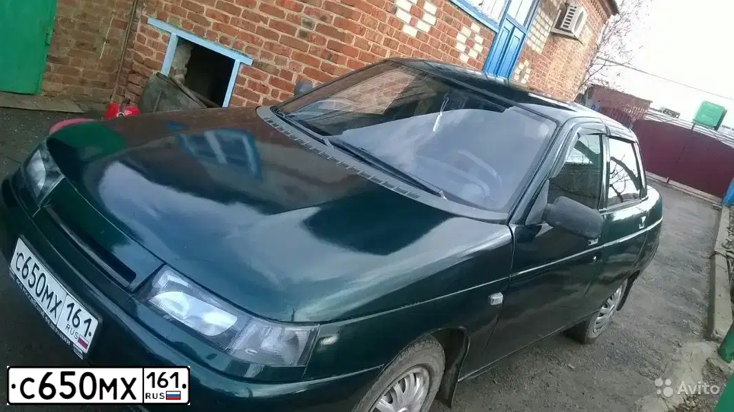 Фото автомобиля LADA 2110, 2002 — госномер С650МХ161. Цвет: ЗЕЛЕНЫЙ ТЕМНЫЙ