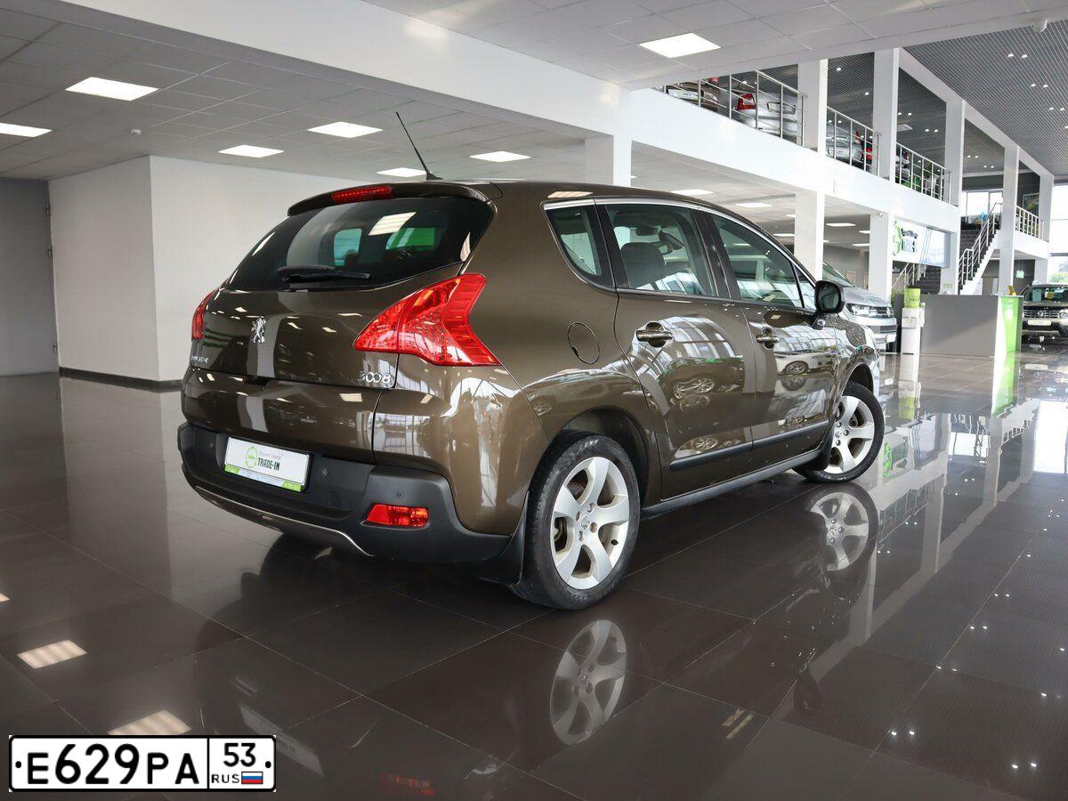 Фото автомобиля PEUGEOT 3008, 2012 — госномер К744ТК69. Цвет: Коричневый