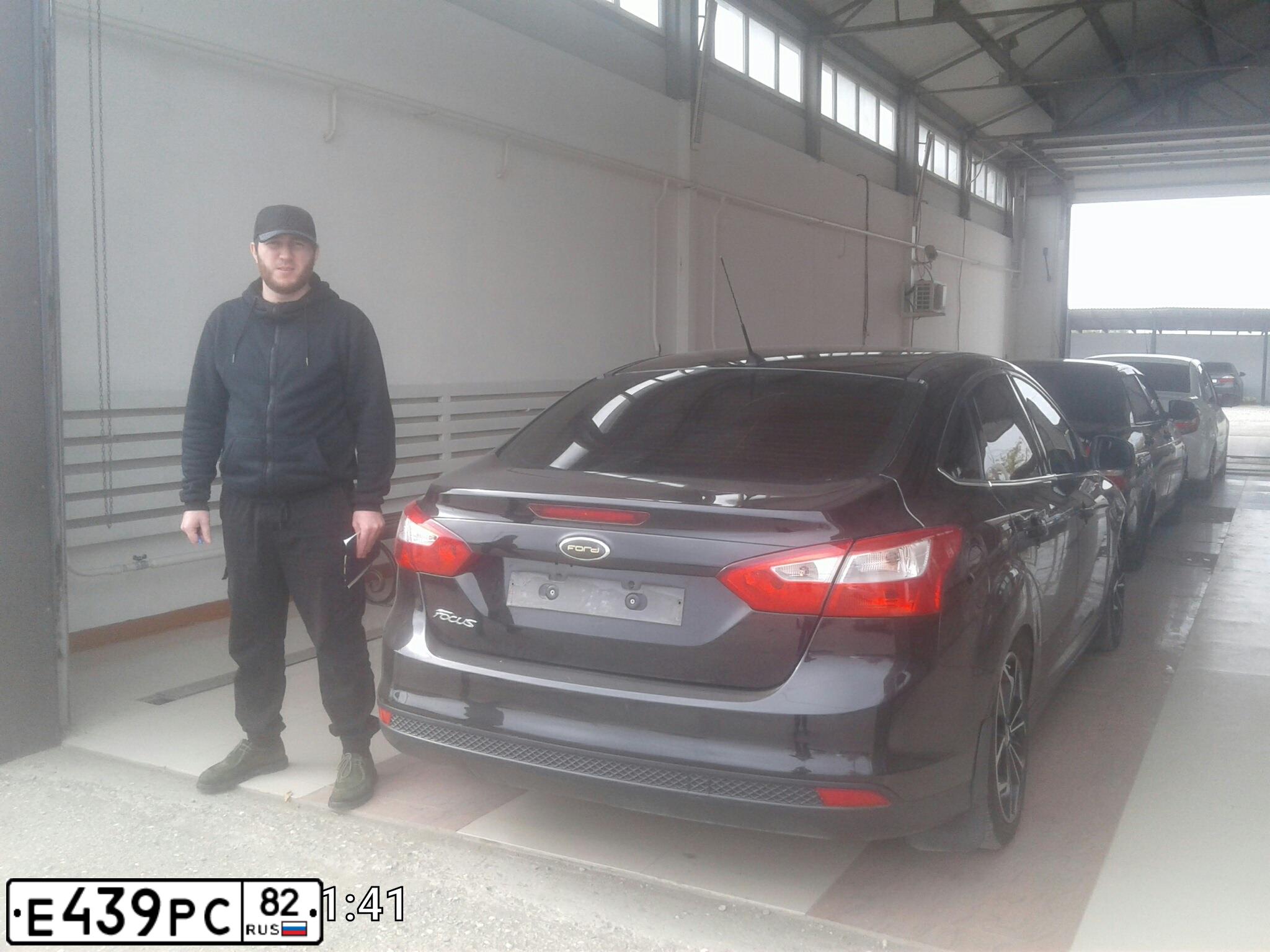 Фото автомобиля FORD FOCUS, 2012 — госномер О222МО86. Цвет: ЧЕРНЫЙ