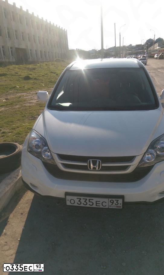 Фото автомобиля HONDA CR-V, 2011 — госномер О335ЕС93. Цвет: БЕЛЫЙ