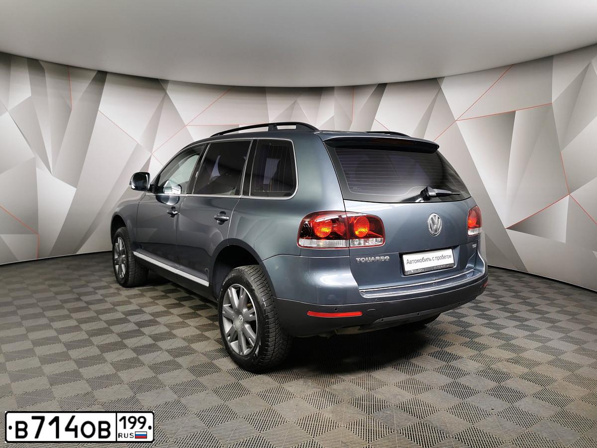 Фото автомобиля VOLKSWAGEN TOUAREG, 2008 — госномер А967ХР790. Цвет: СЕРО-СИНИЙ