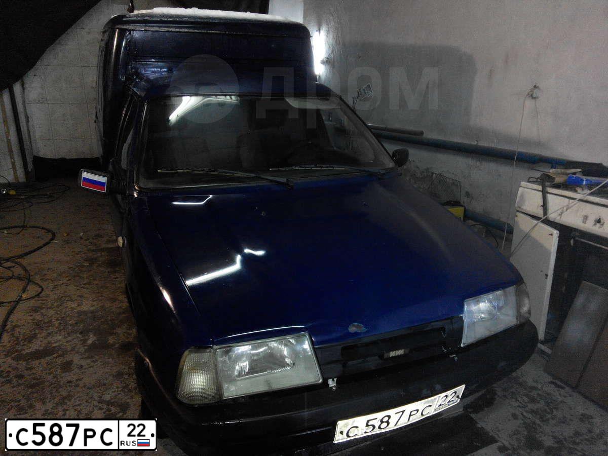 Фото автомобиля IZH 2717, 2004 — госномер А069ВС122. Цвет: ТЕМНО-СИНИЙ