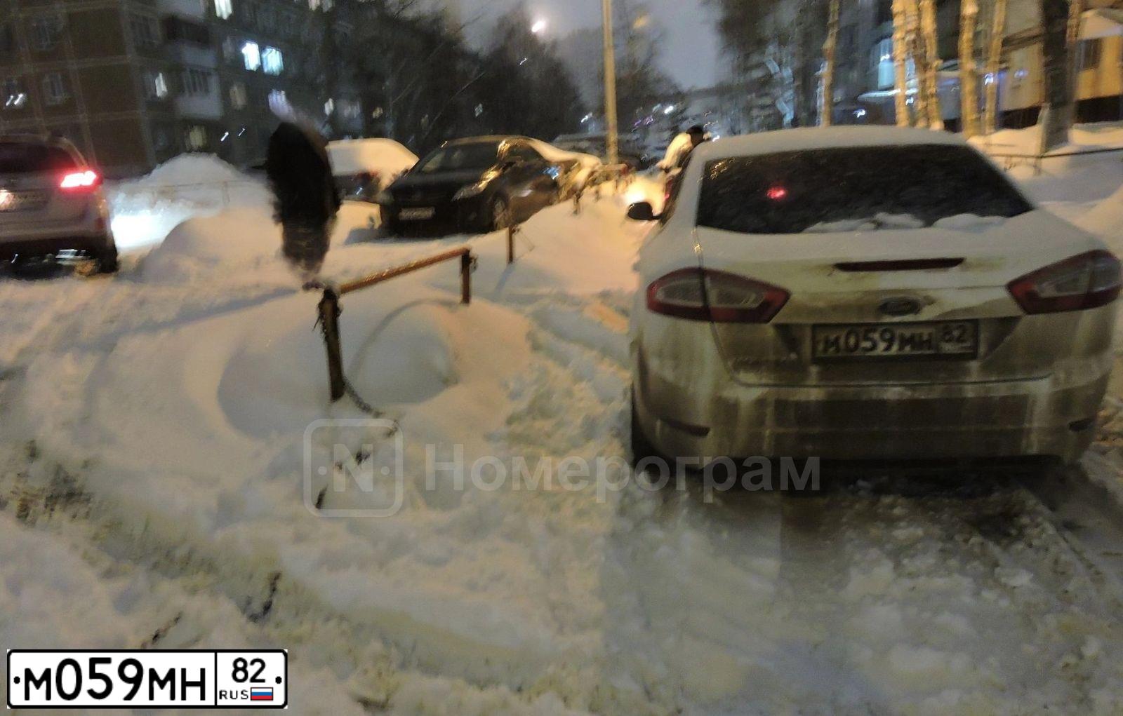 Фото автомобиля LADA PRIORA, 2008 — госномер Р538МО159