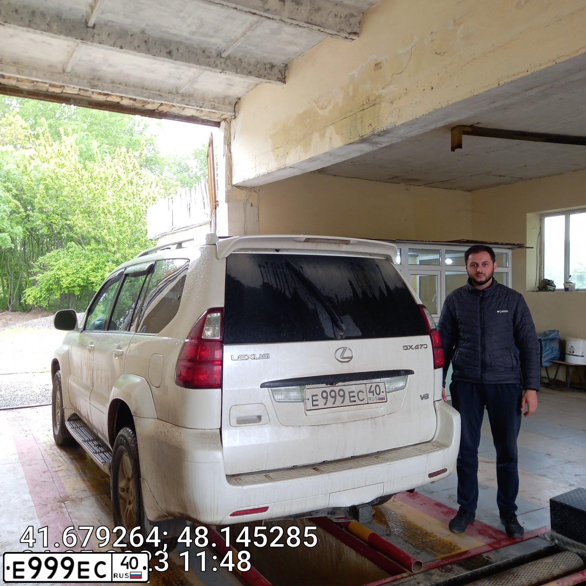 Фото автомобиля BMW SERIE 5, 2011 — госномер Х280УР790. Цвет: ЧЕРНЫЙ