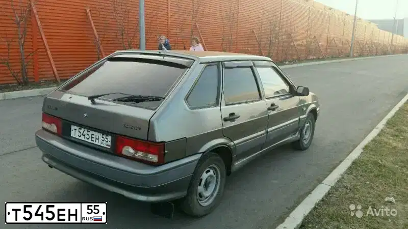 Фото автомобиля LADA 2114 SAMARA, 2005 — госномер М416ЕЕ116. Цвет: СЕРО-ЗЕЛЕНЫЙ МЕТАЛЛИК