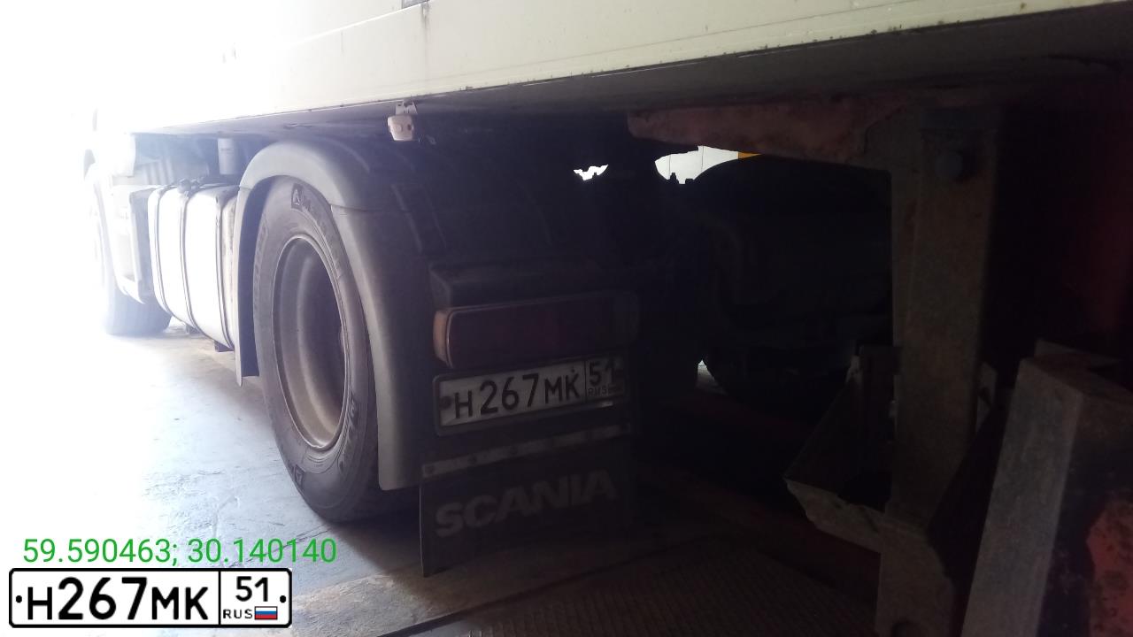Фото автомобиля SCANIA SERIE R /4X2/, 2013 — госномер Н267МК51. Цвет: БЕЛЫЙ