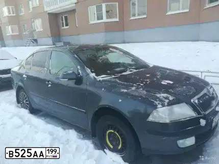 Фото автомобиля TOYOTA LANDCRUISER, 2007 — госномер В525АА199. Цвет: ЧЕРНЫЙ