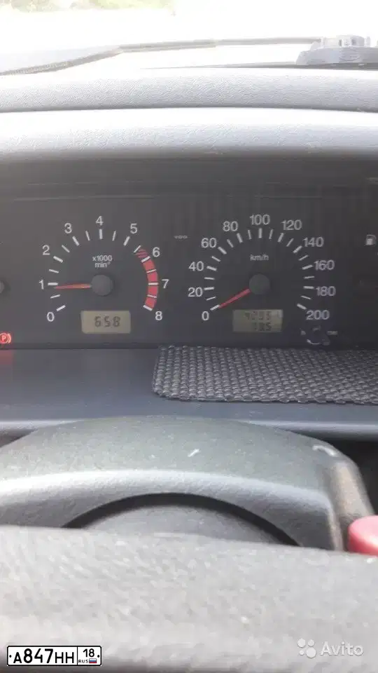 Фото автомобиля LADA 2113 SAMARA, 2008 — госномер М608ХС18. Цвет: СВЕТЛО-СЕРЕБРИСТЫЙ МЕТАЛЛ
