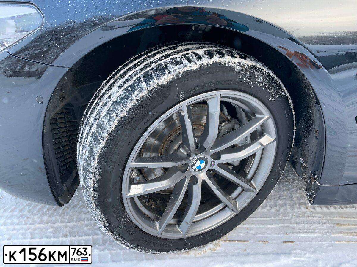 Фото автомобиля BMW 520D, 2019 — госномер А999ВА774. Цвет: ЧЕРНЫЙ