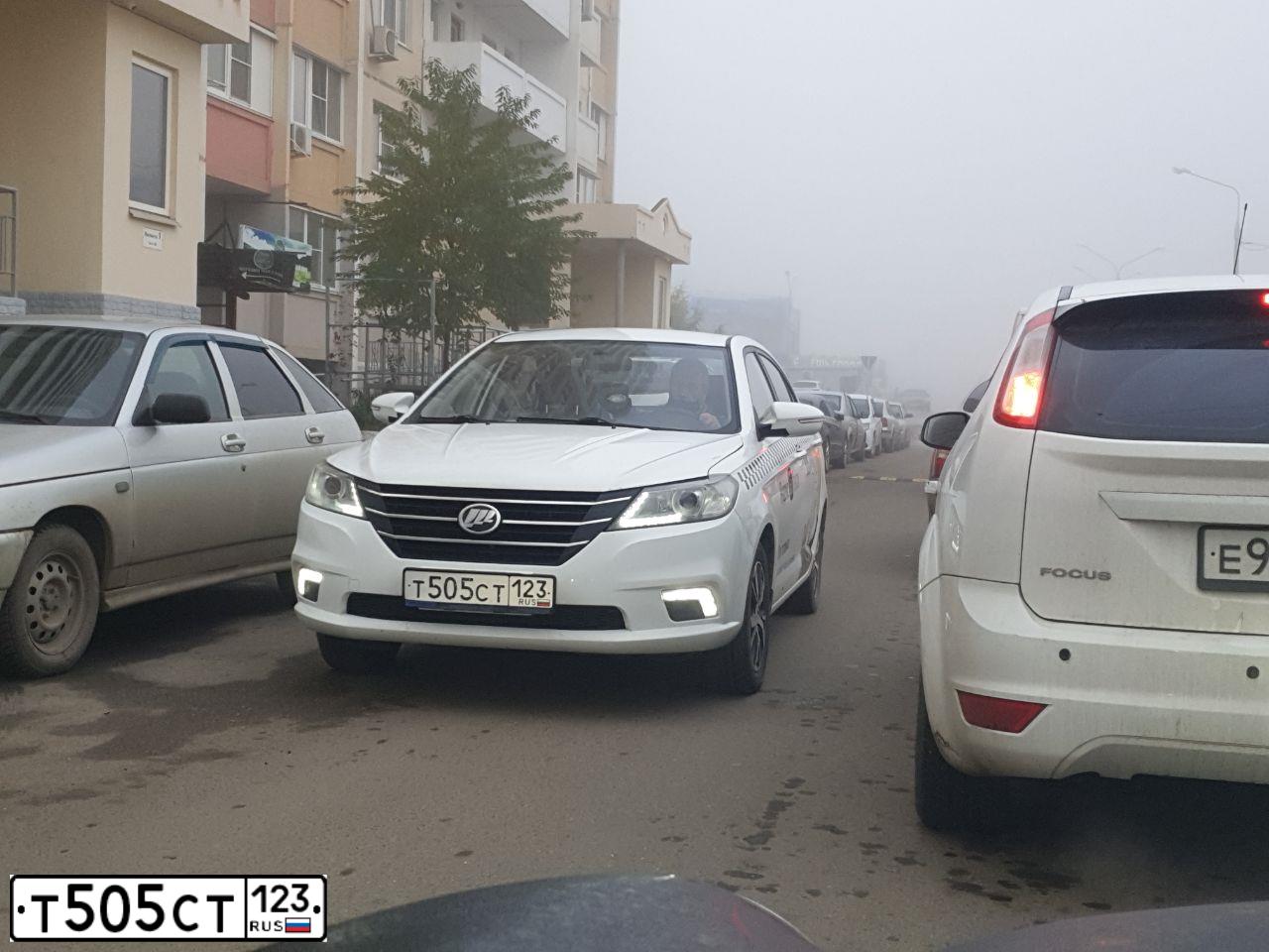 Фото автомобиля LIFAN SOLANO, 2017 — госномер Т505СТ123. Цвет: Белый