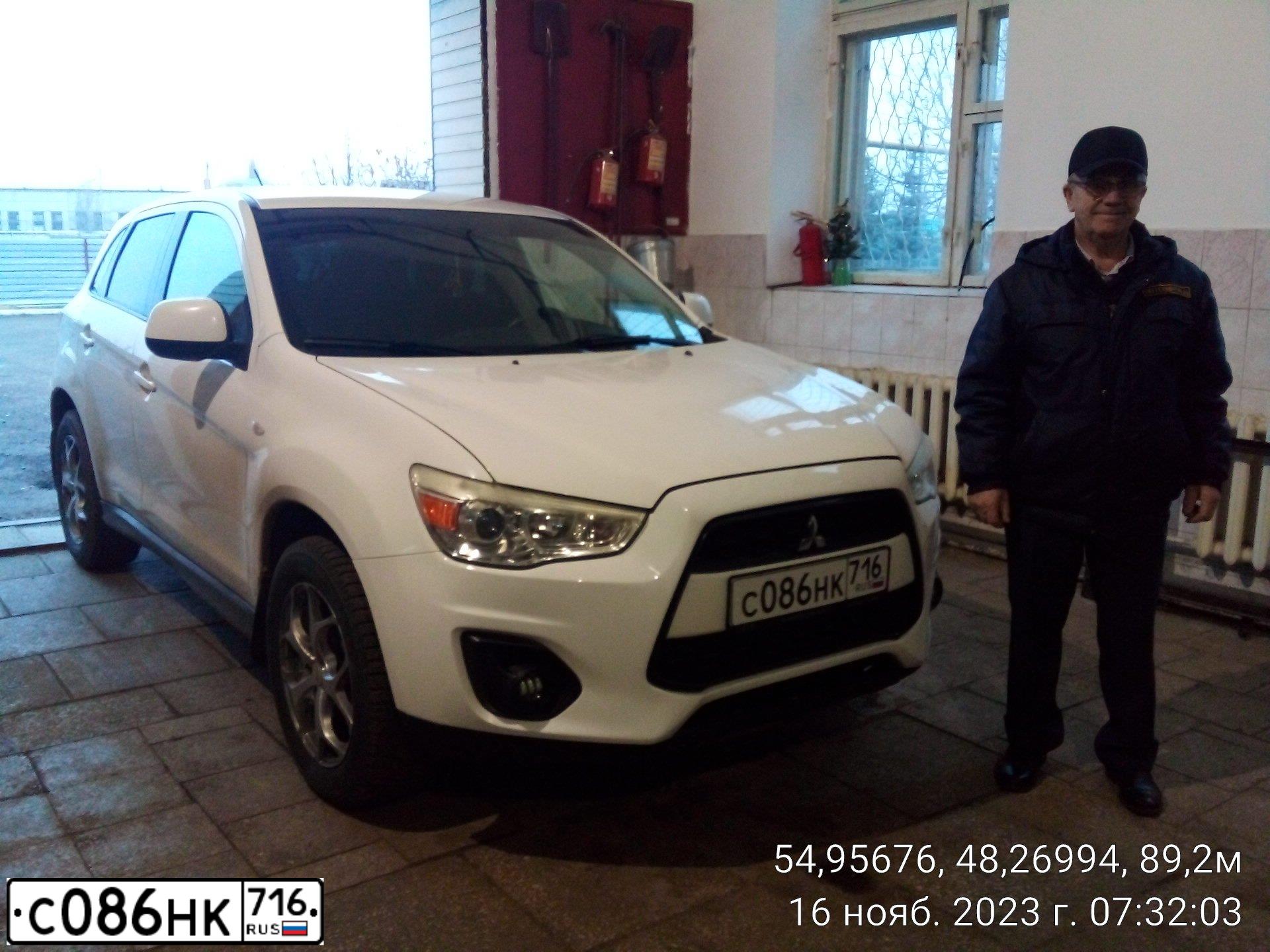 Фото автомобиля MITSUBISHI ASX, 2012 — госномер С303ОН116. Цвет: Белый