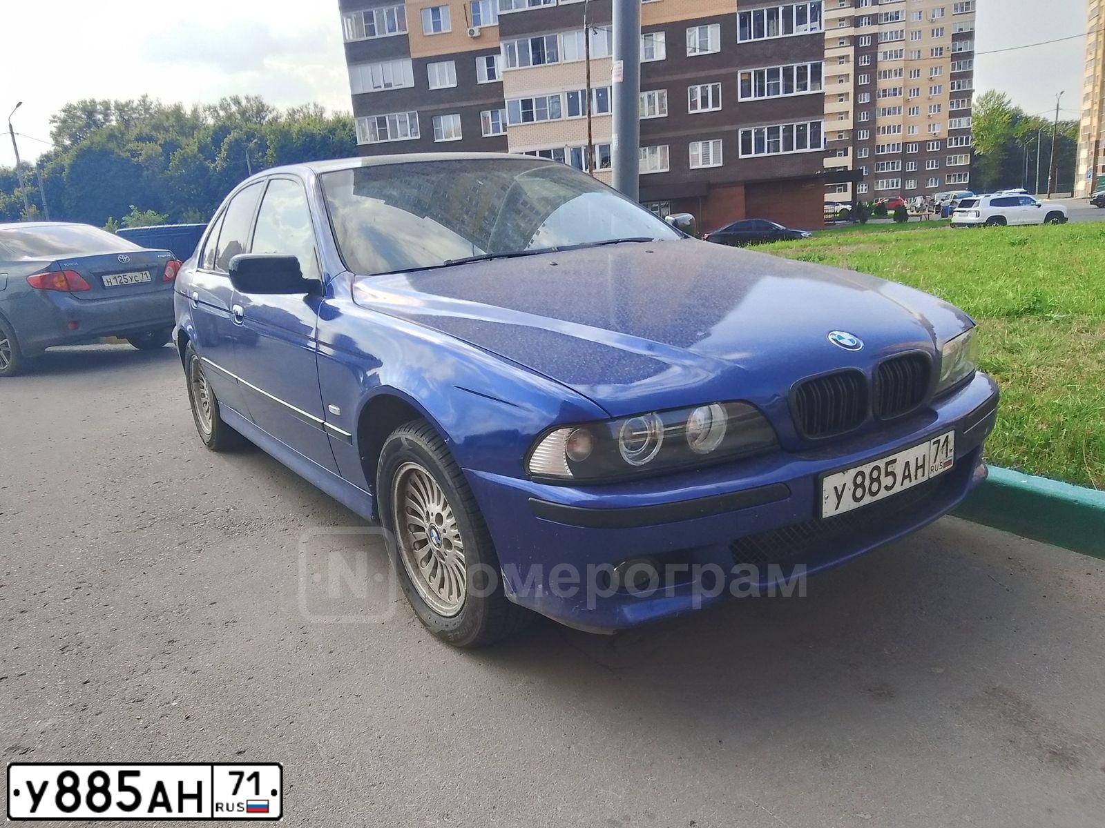 Фото автомобиля BMW SERIE 5, 2003 — госномер К731СН190. Цвет: СИНИЙ