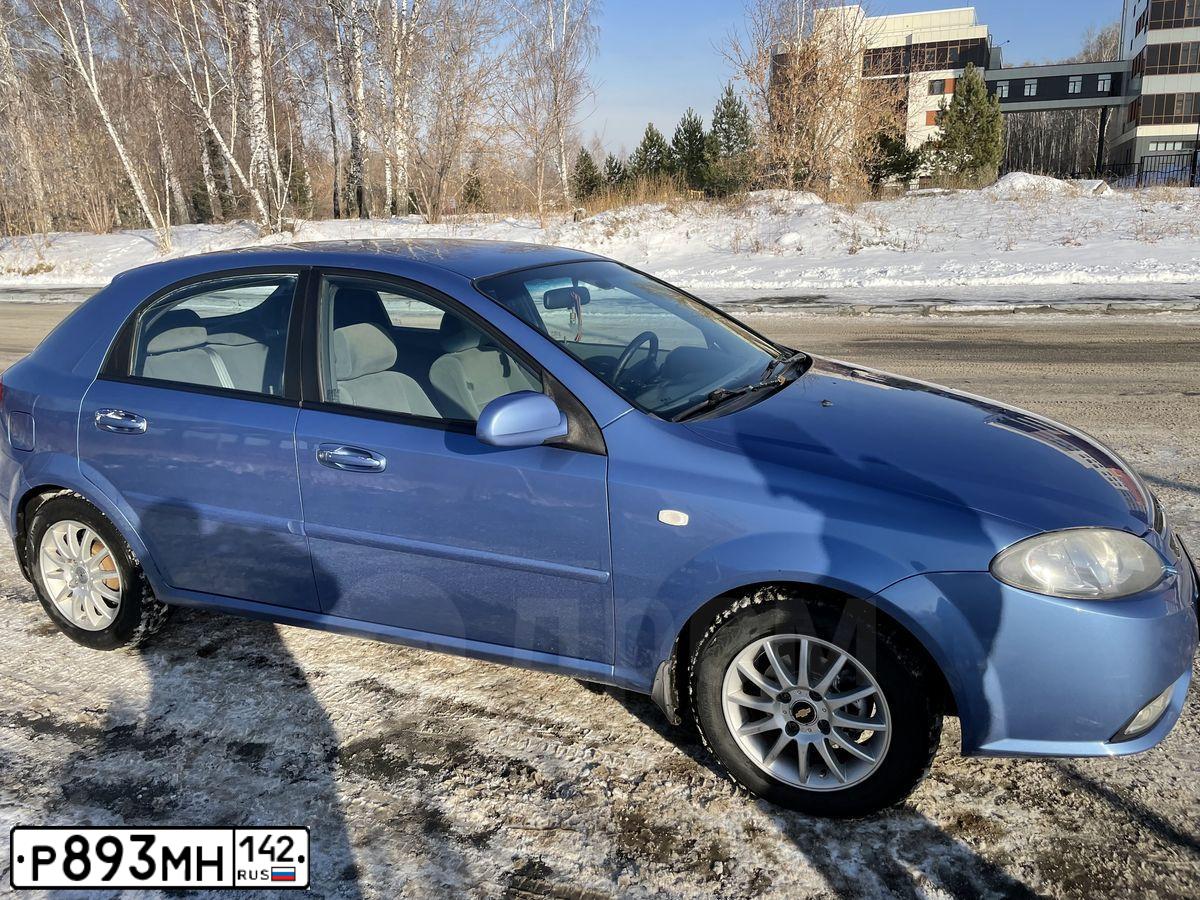 Фото автомобиля CHEVROLET LACETTI, 2006 — госномер В970АО122. Цвет: синий