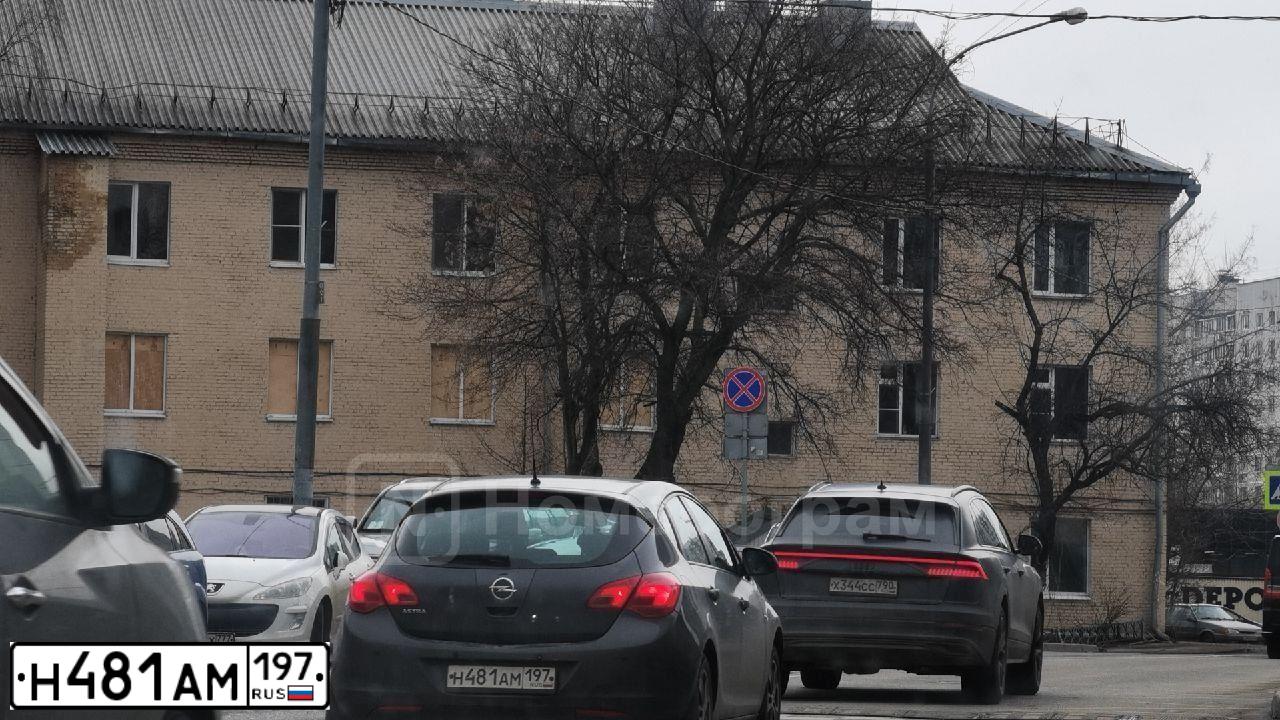 Фото автомобиля OPEL ASTRA, 2010 — госномер Н481АМ197. Цвет: ТЕМНО-СЕРЫЙ