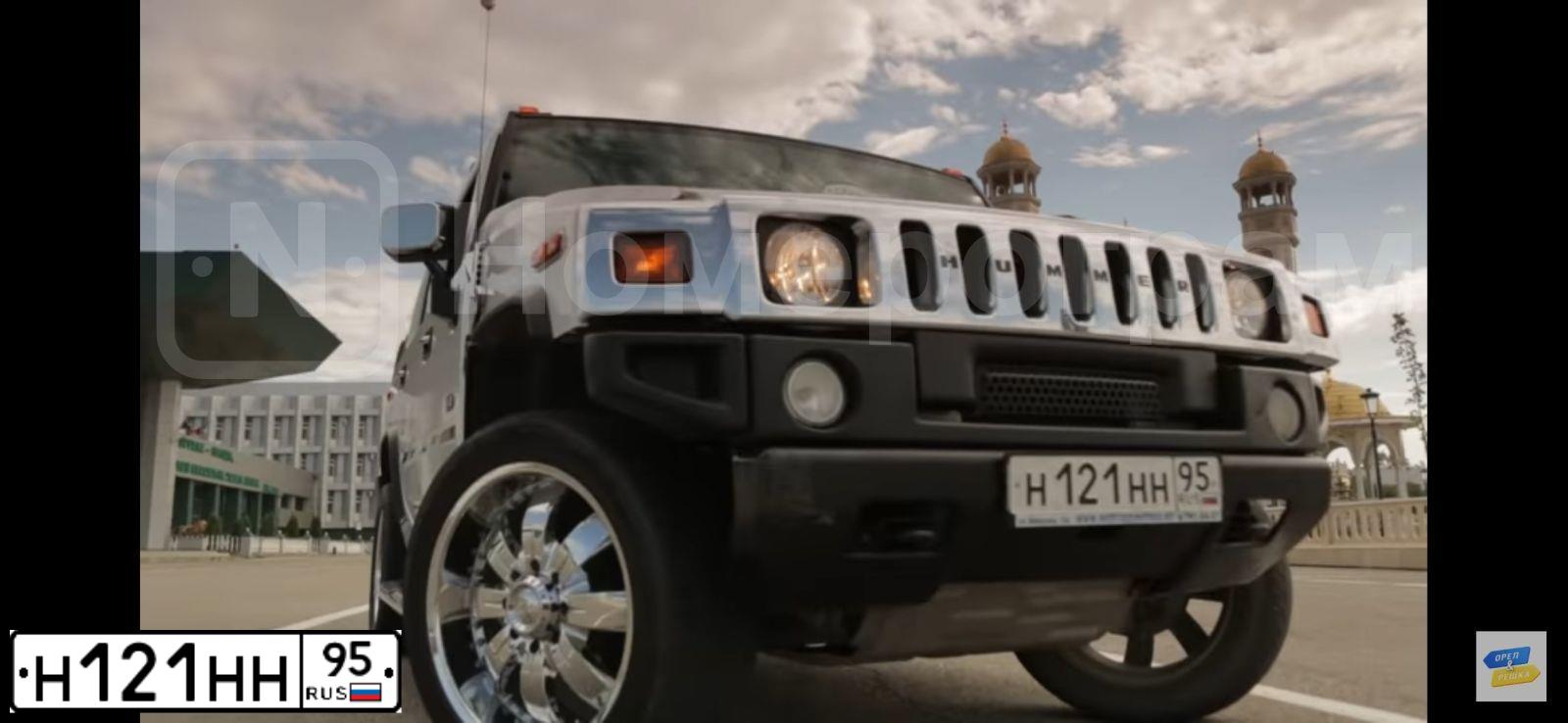 Фото автомобиля HUMMER H2, 2005 — госномер Н121НН95. Цвет: БЕЛЫЙ
