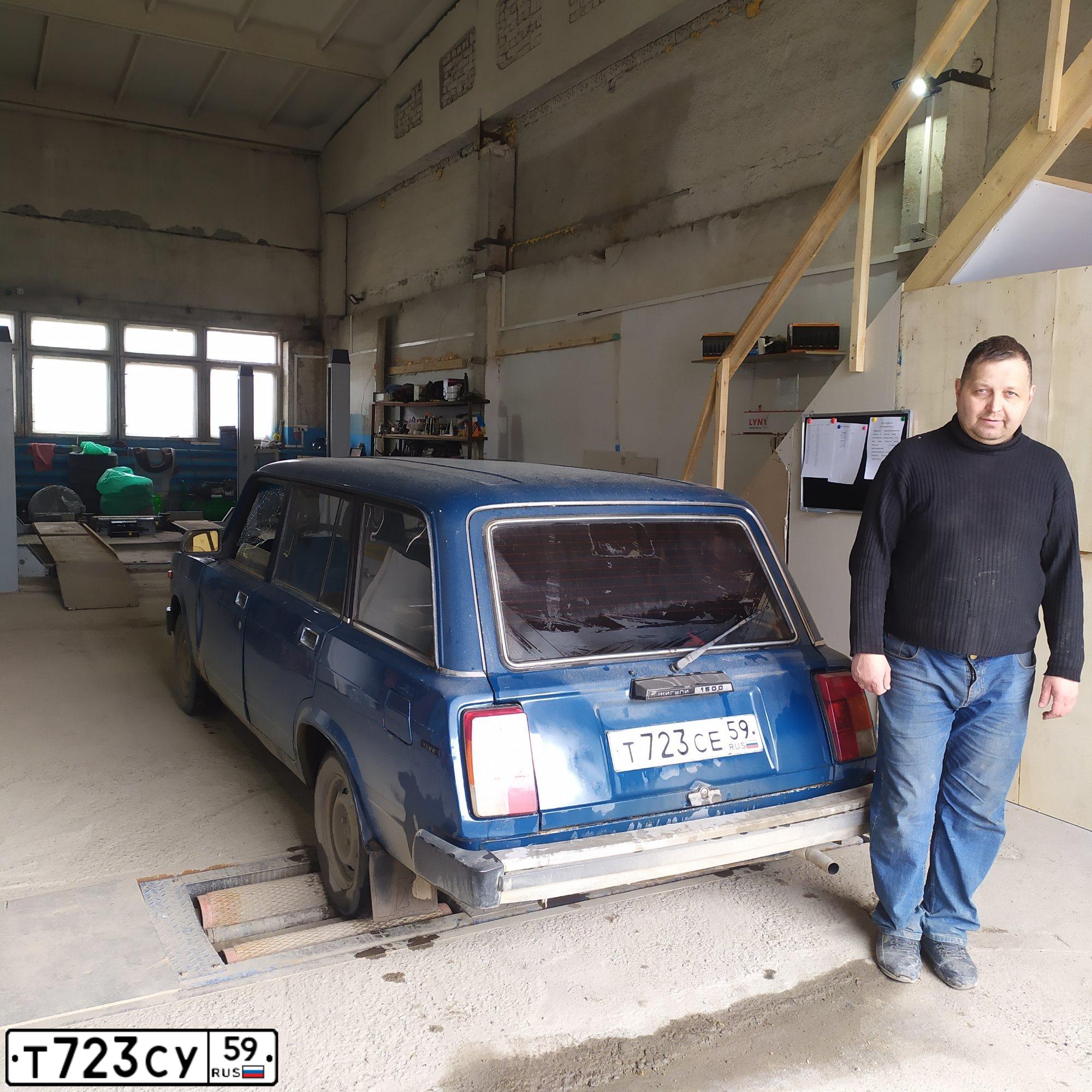 Фото автомобиля LADA KALINA, 2010 — госномер Р790ОН159. Цвет: ЧЕРНЫЙ