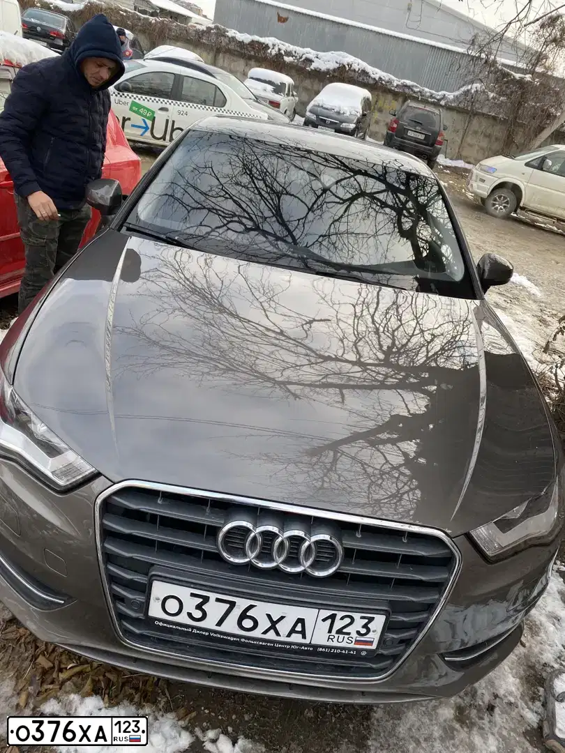 Фото автомобиля AUDI A3, 2013 — госномер Н119АВ777. Цвет: СЕРЫЙ