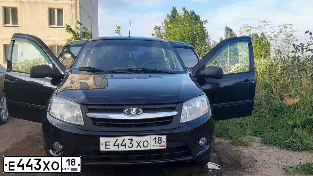 Фото автомобиля TOYOTA COROLLA, 2005 — госномер Е443УО18. Цвет: СЕРЕБРИСТЫЙ
