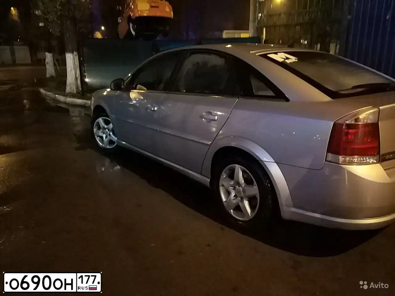 Фото автомобиля OPEL VECTRA, 2006 — госномер Х535ВО181