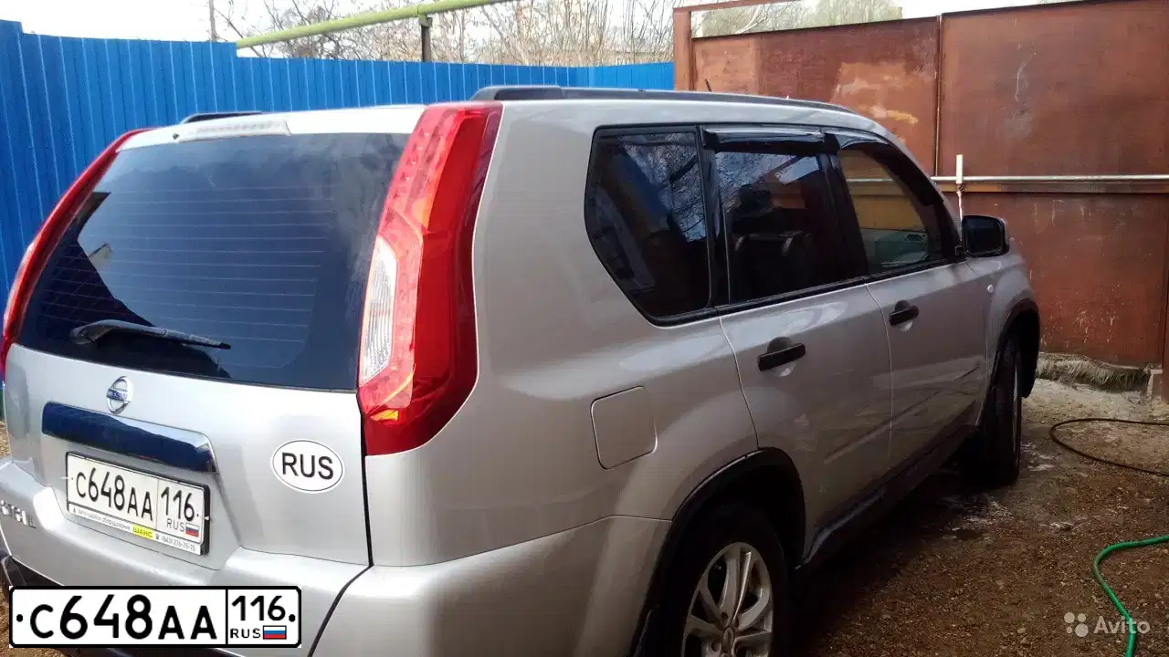 Фото автомобиля NISSAN X-TRAIL, 2012 — госномер С648АА116. Цвет: СЕРЕБРИСТЫЙ