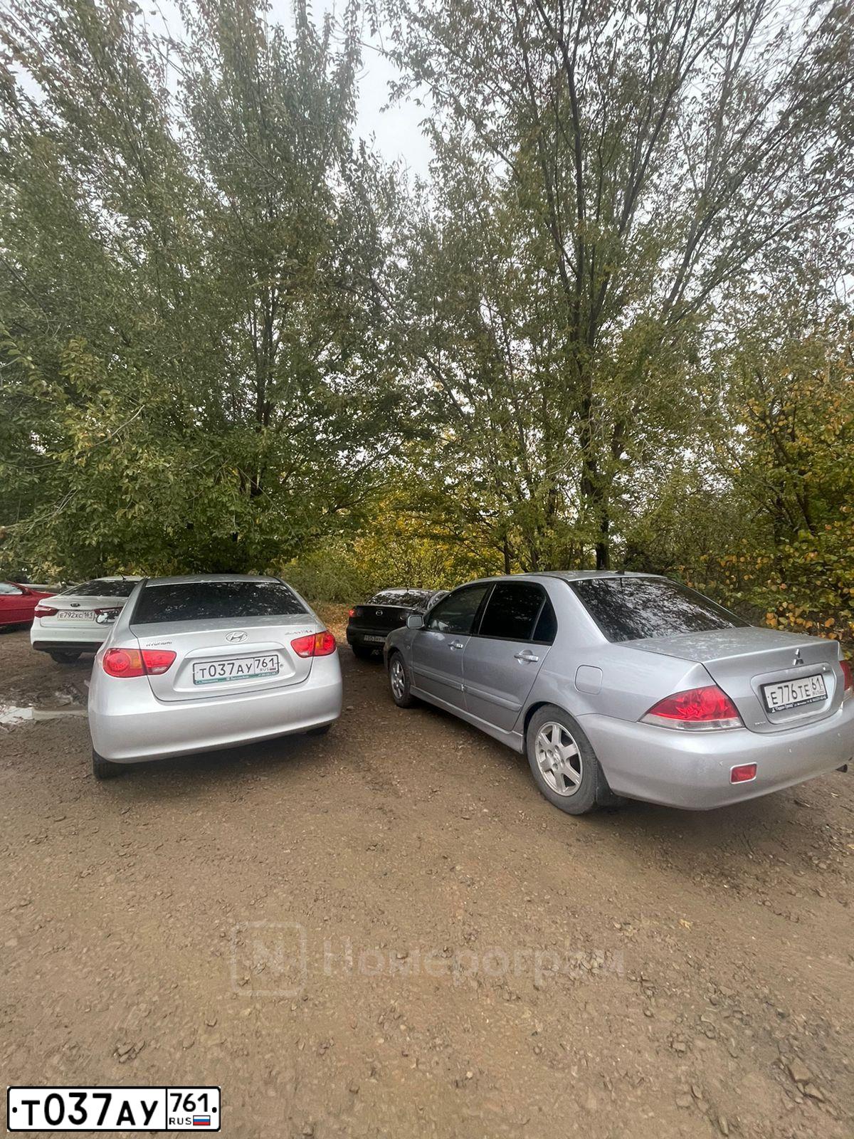 Фото автомобиля HYUNDAI ELANTRA GL, 2006 — госномер С242ОТ761
