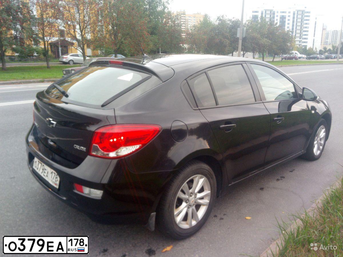Фото автомобиля CHEVROLET CRUZE, 2013 — госномер К876ВТ53. Цвет: ЧЕРНЫЙ МЕТАЛЛИК