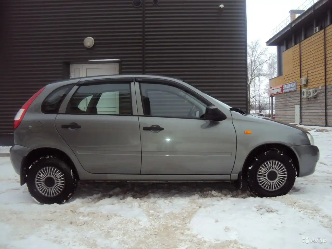 Фото автомобиля LADA 1119 KALINA, 2011 — госномер К998МС33. Цвет: Темно-серый металлик