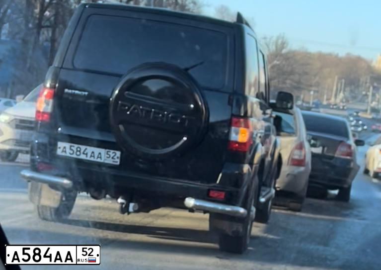 Фото автомобиля UAZ 3151 / HUNTER, 2013 — госномер Р456РХ152. Цвет: ЧЕРНЫЙ
