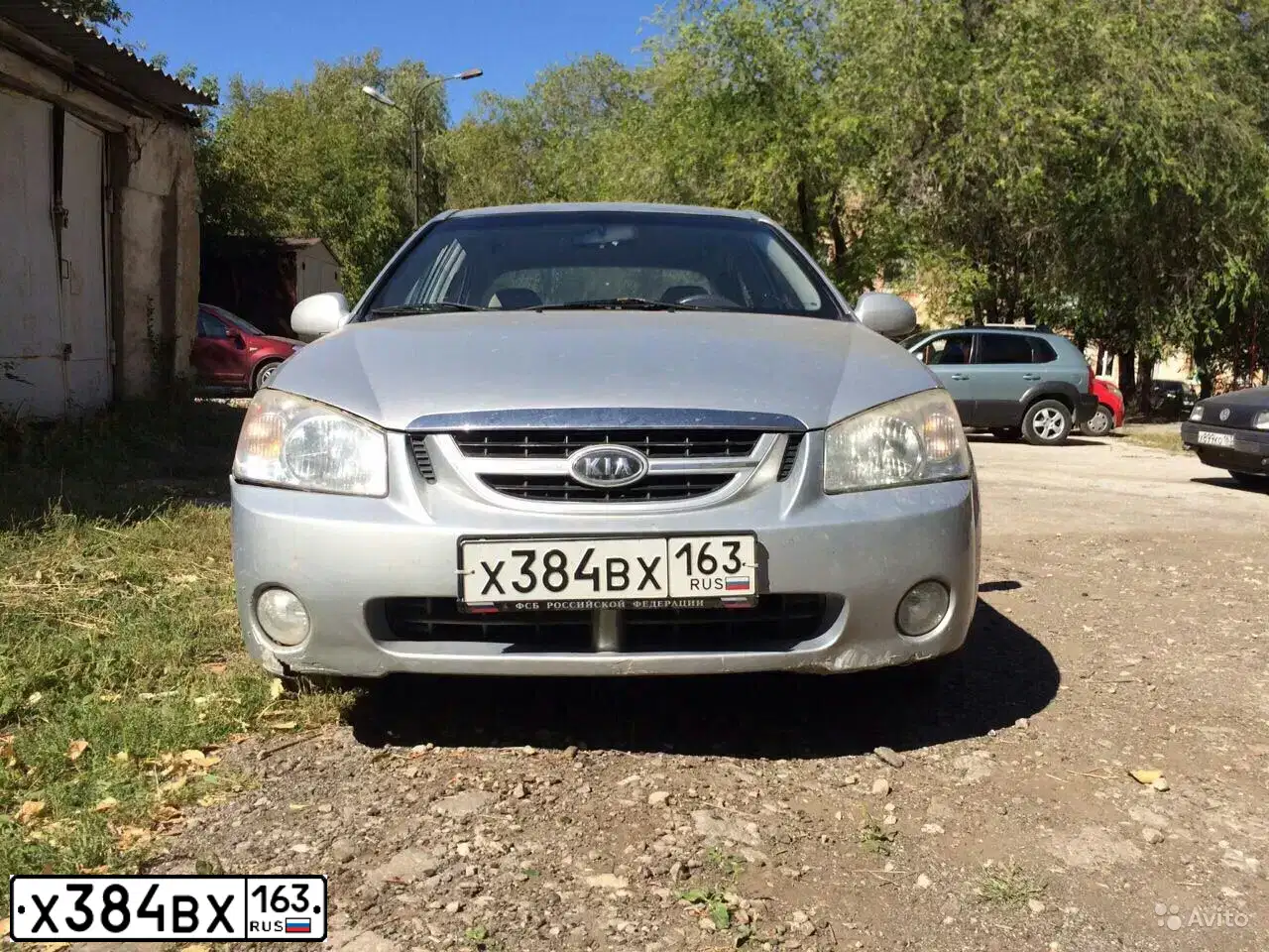 Фото автомобиля KIA CERATO, 2006 — госномер М858ХУ63. Цвет: Серебристый