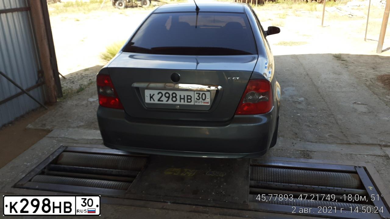 Фото автомобиля GEELY CK, 2012 — госномер К298НВ30. Цвет: СЕРЫЙ